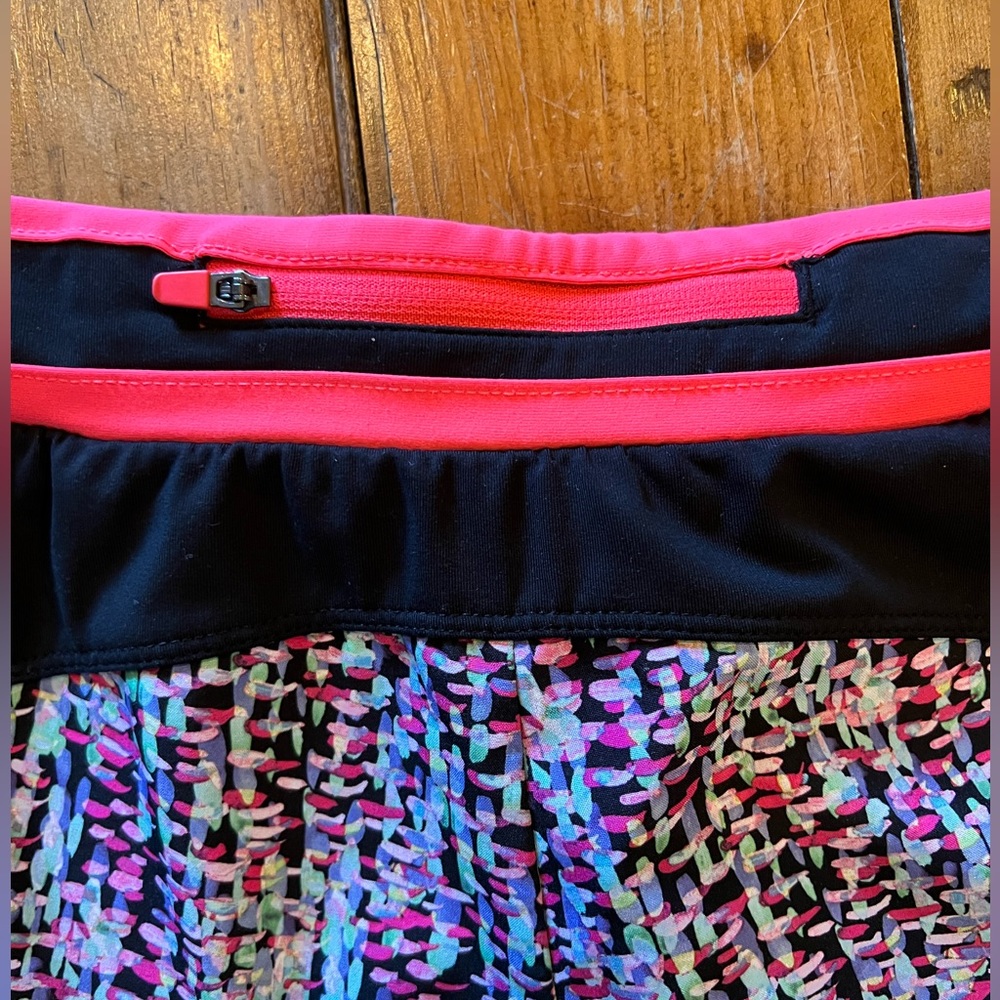Fabletics, Multi Color, Running Shorts, Size Medi… - image 4